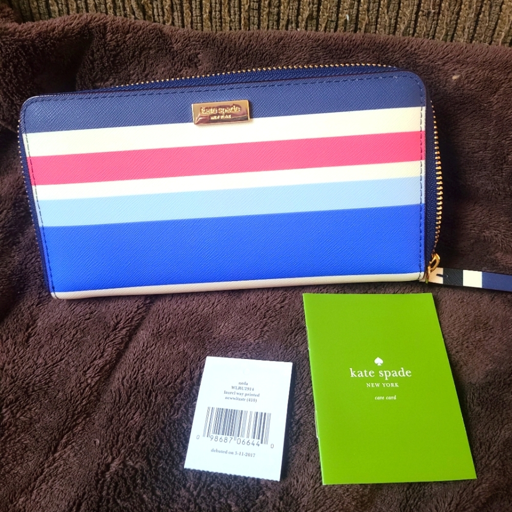 Kate Spade zipper wallet NWT